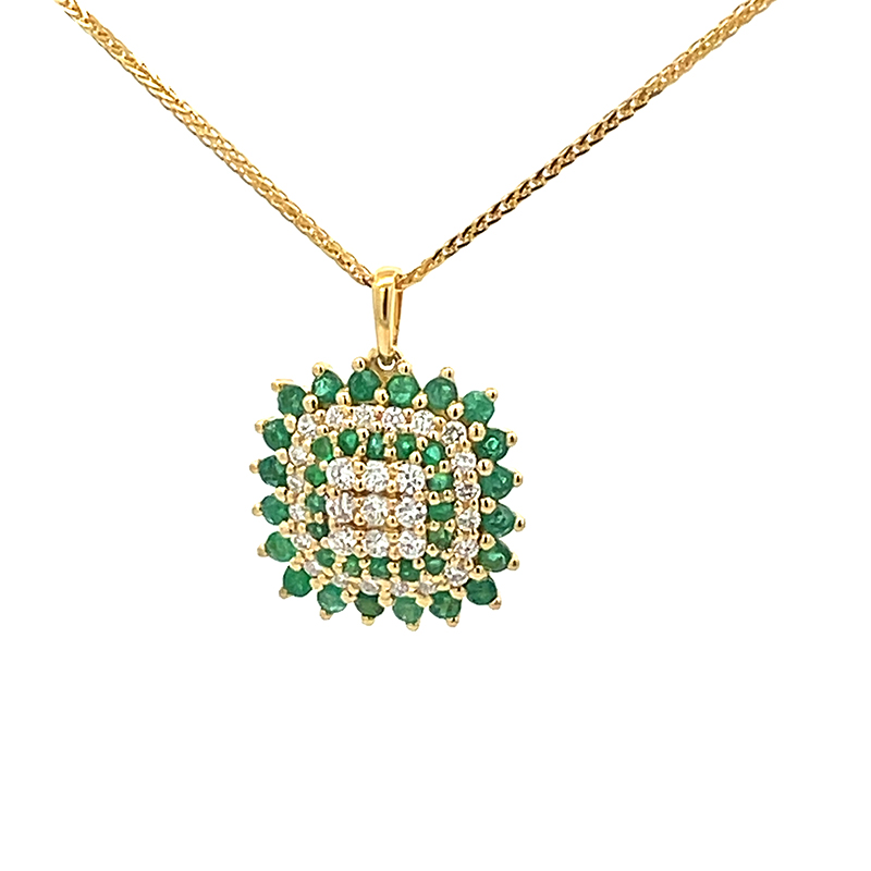 Cushion shaped Pendant Set in Diamond, Emerald in 18K Gold